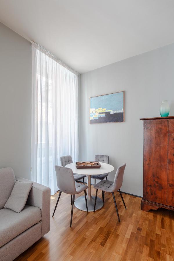 Fontanella Borghese Elegant & Beautiful Apartment ローマ エクステリア 写真